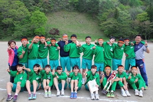 優勝した２学年