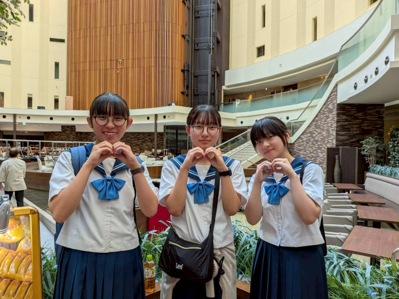 5c2239971f3626172fa40eb8a202b3e9