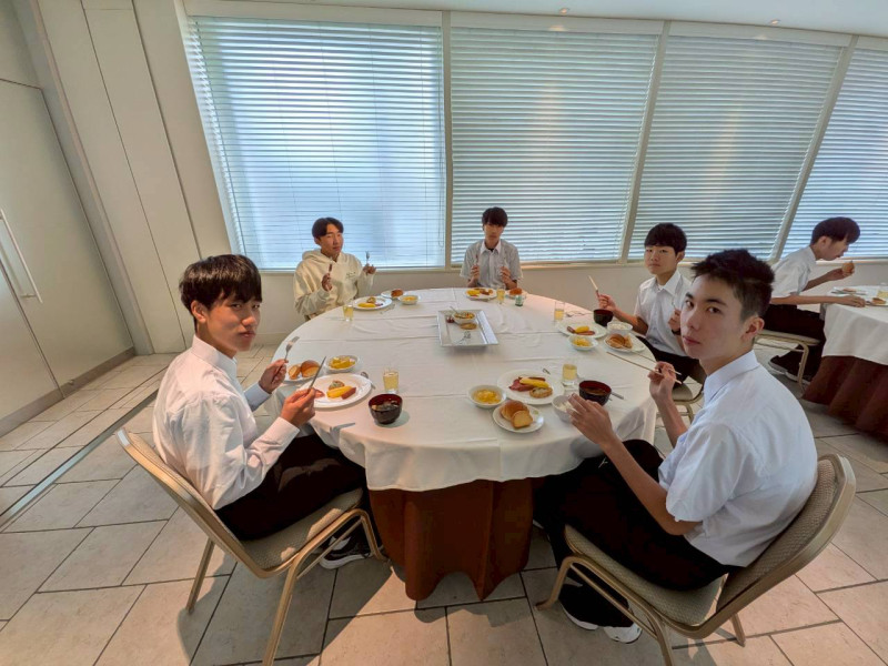 81fcf690fbe84f4ddfa7a3b98dae0251