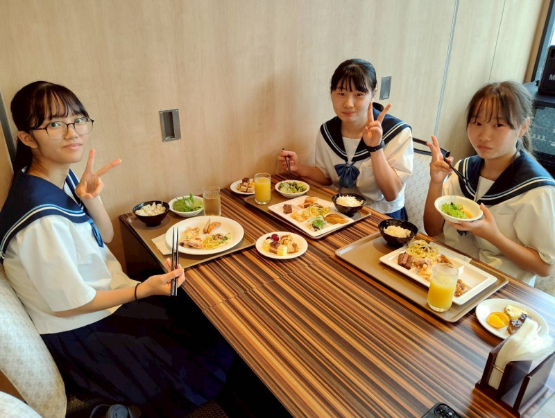 3fe64d1f977120bfe4e98e2ff35c34ee