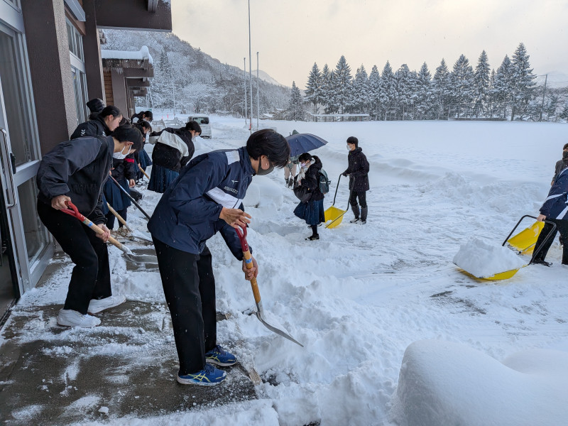 PXL_20251203_224533882